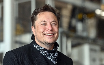 Илон Маск хочет переименовать Twitter