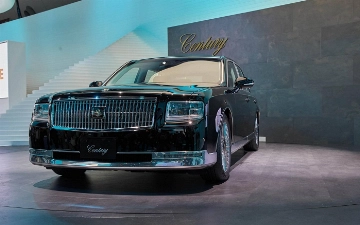 Toyota показала роскошный внедорожник Century