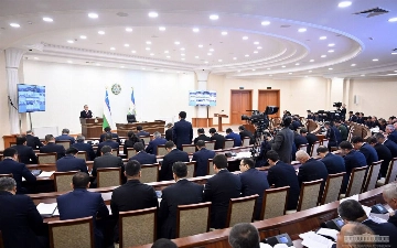 Президент поручил уволить 15% заместителей в экономическом секторе