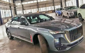 Hongqi обновил седан H9
