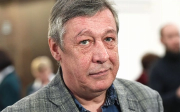 Актер Михаил Ефремов, устроивший смертельное ДТП, выйдет по УДО