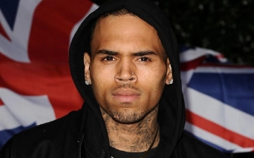 Криса Брауна арестовали в Великобритании по делу о нападении