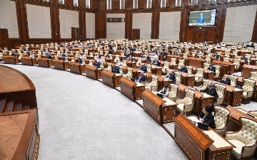 Сенат Узбекистана принял закон о расширении прав парламентской оппозиции