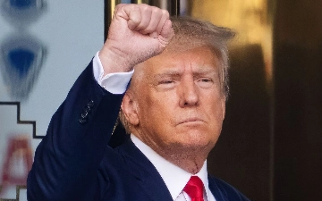 Дональд Трамп запускает производство парфюма в честь своих побед на выборах