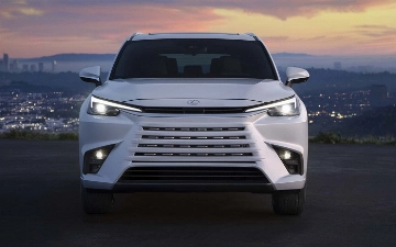 Lexus презентовал обновленный TX