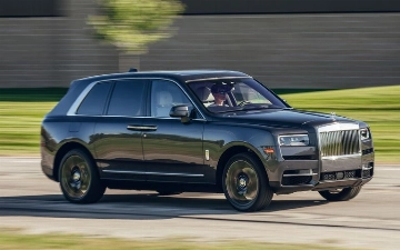 Rolls-Royce тестирует обновленный Cullinan