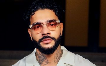 Тимати захейтили за его длинные ногти - фото 