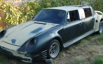 В сети показали Porsche 911 в кузове лимузин