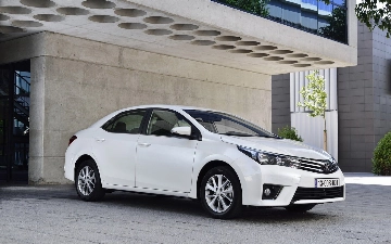 Toyota отзывает почти 200 тысяч автомобилей