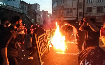 В ходе массовых протестов в Иране убили более 300 человек