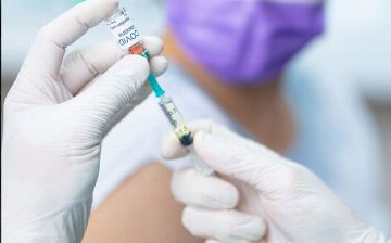 Узбекистан и Россия обсудили сотрудничество по вакцине от COVID-19