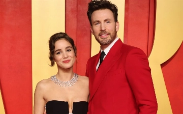 Крис Эванс впервые стал отцом