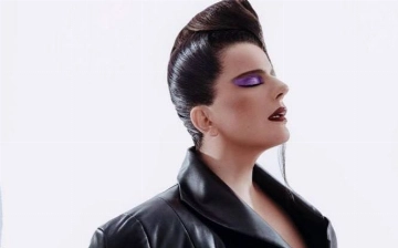 Диана Гурцкая поделилась фотографиями в непривычном, дерзком образе