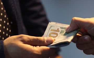 Арестован депутат, требовавший тысячи долларов за избрание на депутатское место в Ташкенте