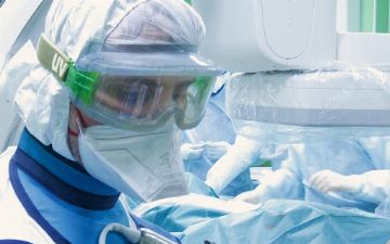 Врач рассказал о частых осложнениях после COVID и способах их выявления