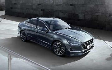 На шпионских фото показали полнопрводную Hyundai Sonata