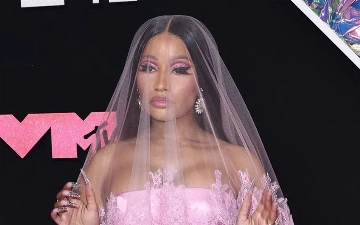 Лучшие образы звезд на MTV VMA 2023