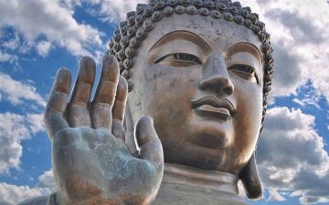 В Сурхандарье нашли древнюю статуэтку Будды — фото