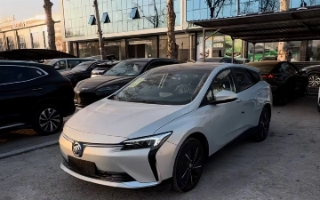 В Узбекистан привезли главного конкурента Chevrolet Monza и Honda Crider