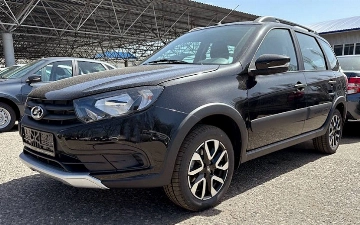 В сети показали новую LADA Granta Cross