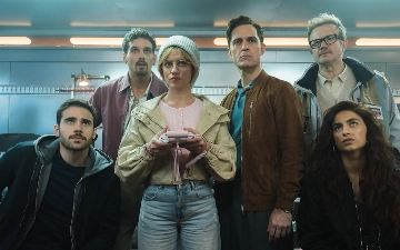 Netflix выпустил тизер сериала «Берлин и дама с горностаем»