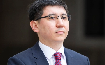 Абат Файзуллаев стал первым послом Узбекистана в Сан-Марино