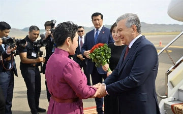 Как Шавката Мирзиёева встретили в Монголии