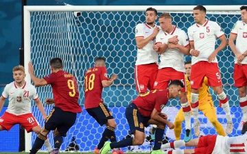 Анонс матча Словакия - Испания