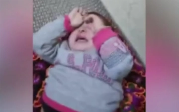 Жительница Самарканда избила до крови своего ребенка — видео (18+)