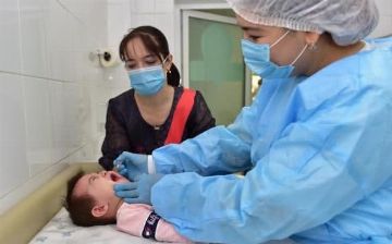 В Узбекистане за 11 дней вакцинированы от полиомиелита более 150 тысяч детей