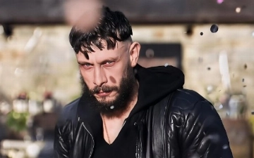 «Получеловек»: Ричард Гадд и Джейми Белл в напряженном противостоянии