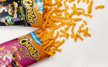 В Канаде установили памятник в честь крошек от чипсов Cheetos