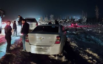 На трассе в Ташобласти случилось ДТП с участием десяти автомобилей