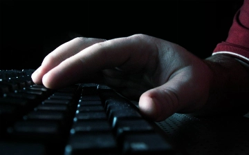 В Андижане мужчина провел незаконные операции с криптовалютой более чем на $5 млн