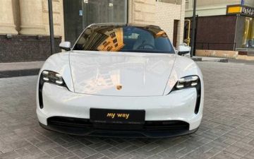 Porsche отзовет модель Taycan по всему миру