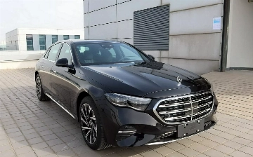 Mercedes-Benz презентовал удлиненную версию нового E-Class L