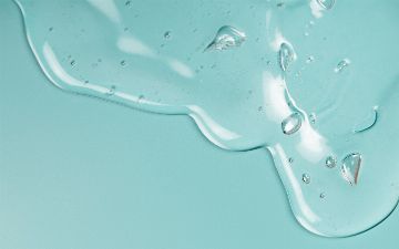 Почему гиалуроновая кислота так популярна и как она работает