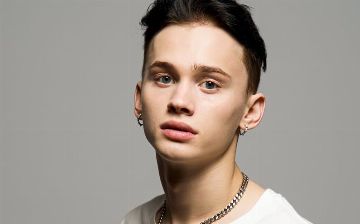 «Я никогда не хайпил на отношениях»: Даня Милохин об отношениях с Юлей Гаврилиной