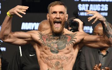 Конор Макгрегор обратился к хейтерам: «Чем мы можем вам помочь?»