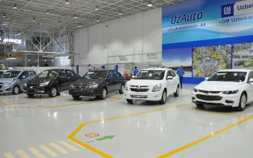 Шавкат Мирзиёев раскритиковал «Узавтосаноат»