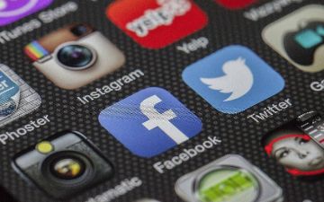 В Казахстане ограничат работу зарубежных соцсетей