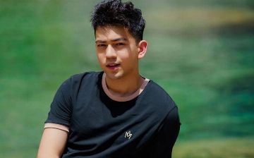 Блогер Озод Хурамов рассказал о том, как однажды таксист ударил его и его семью