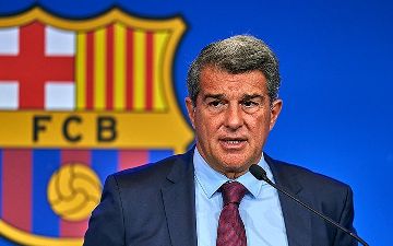 Президент «Барселоны» Жоан Лапорта назвал причины отставки Рональда Кумана 