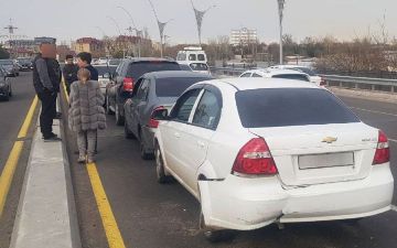 На Юнусабаде произошло ДТП с пятью машинами