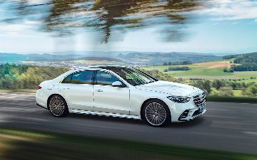 Mercedes-Benz отзывает четыре машины S-Class из-за копеечной детали