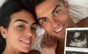 Криштиану Роналду поделился первой семейной фотографией после смерти сына