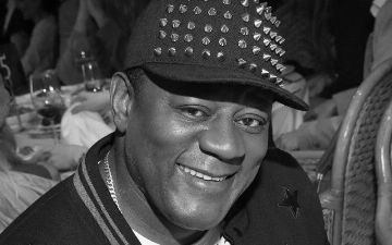 Умер автор «Шоколадного зайца» Пьер Нарцисс