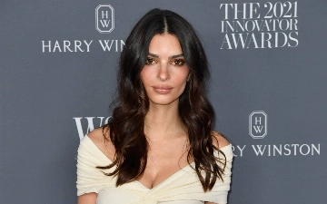 Фанаты обеспокоены состоянием Эмили Ратаковски после новости о разводе – фото