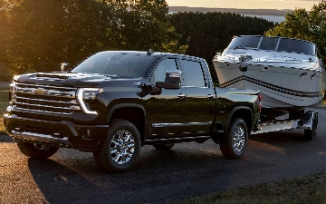 General Motors официально презентовал обновленный пикап Silverado HD
