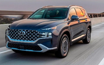 Обновленный Hyundai Santa Fe вышел на тесты с тяжелым камуфляжем